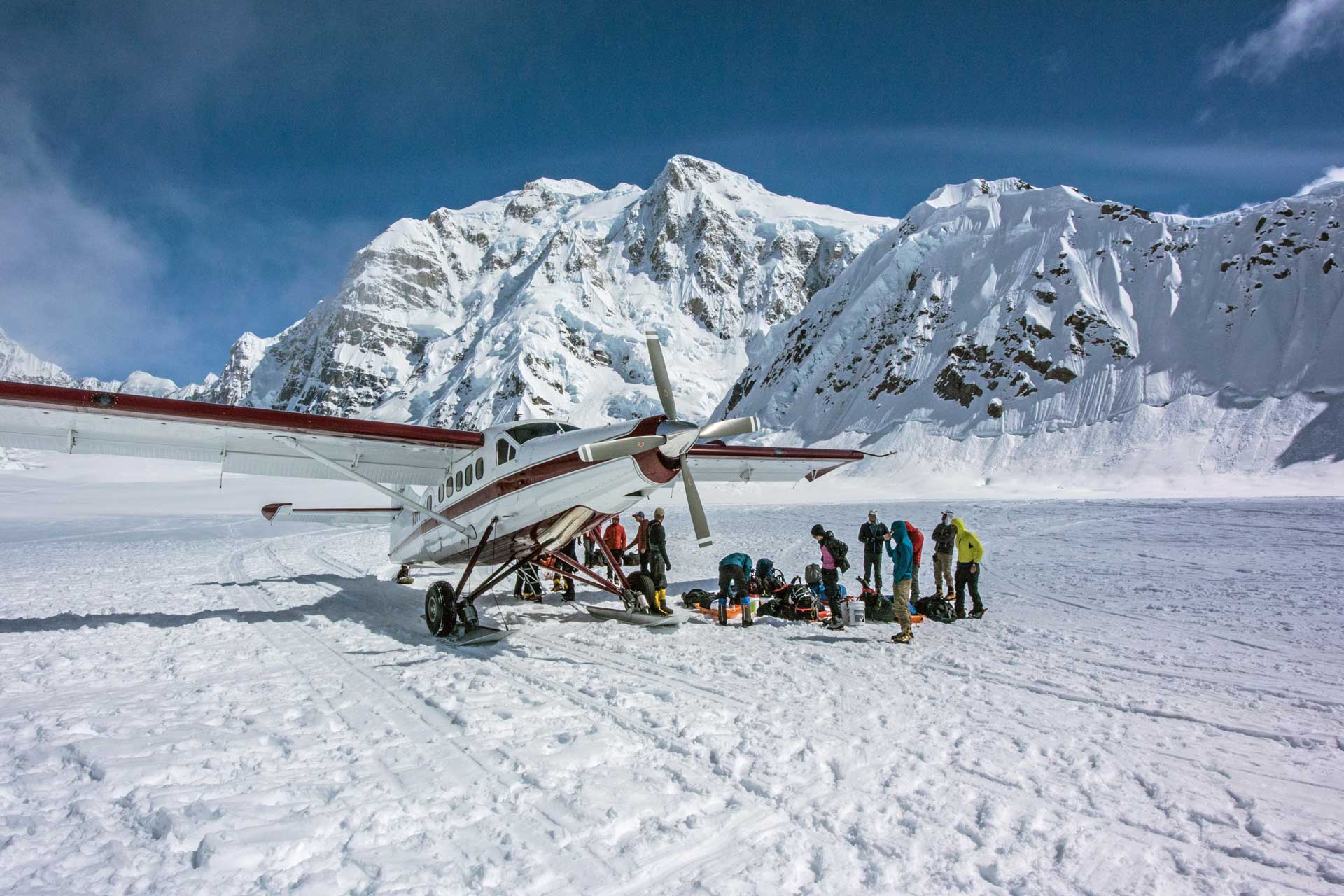 glacier-trek-alaska-mountaineering-school